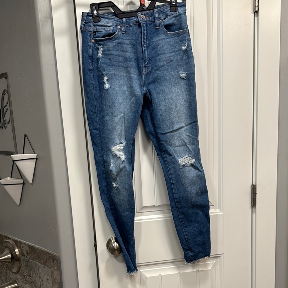 Blue Distressed Women's Jeans